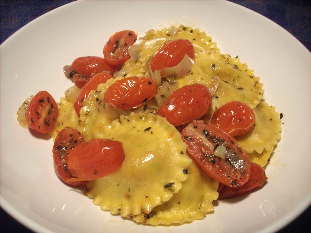 ravioli with tomatoes and shallots